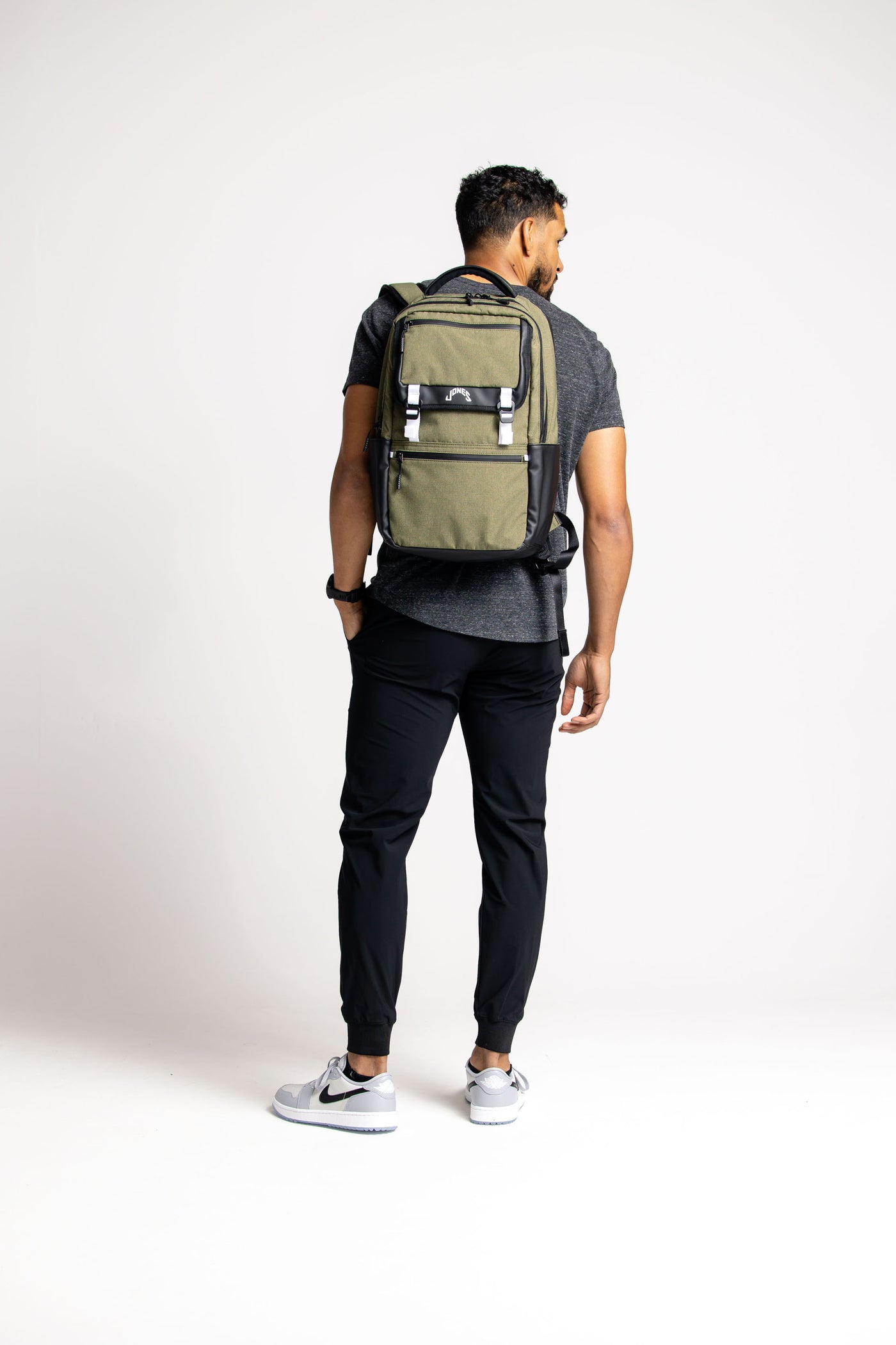 A2 Backpack - Olive