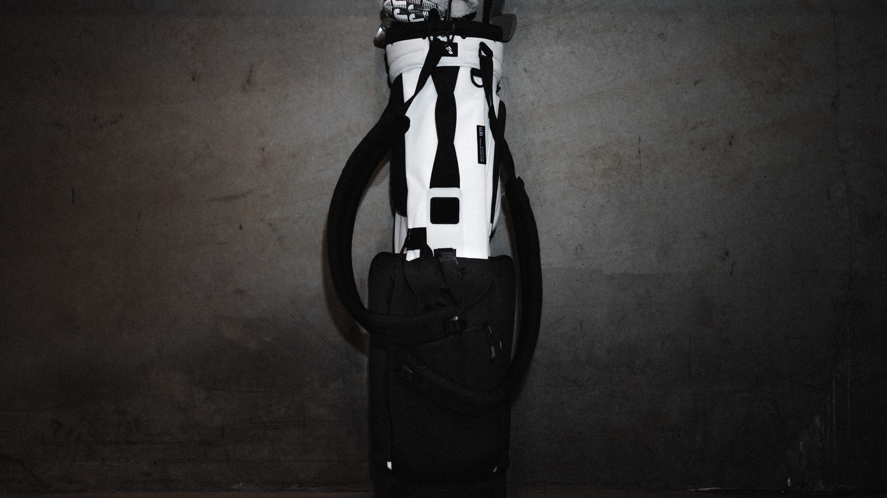 Jones golf ゴルフ アイボリー ブラック ドラムバッグ 楽天市場】ジョーンズ JONES Trouper Stand Bag Cream/Black