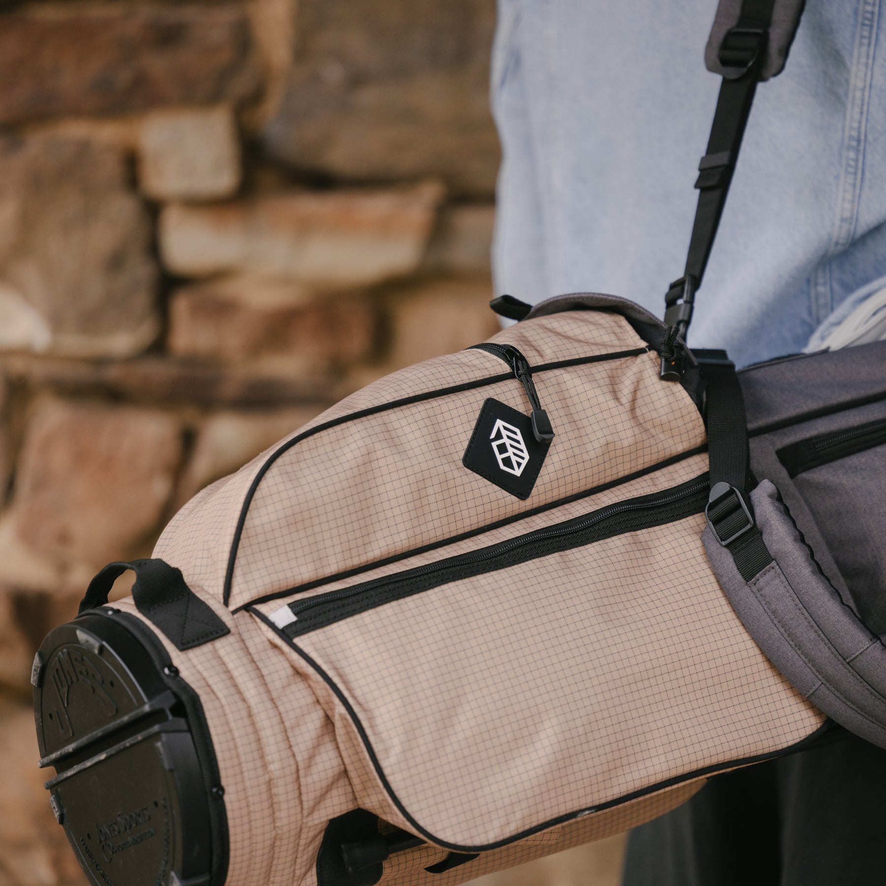 Jones Rover Bag Rover Stand Golf Bag - High Desert – Jones Golf Bags