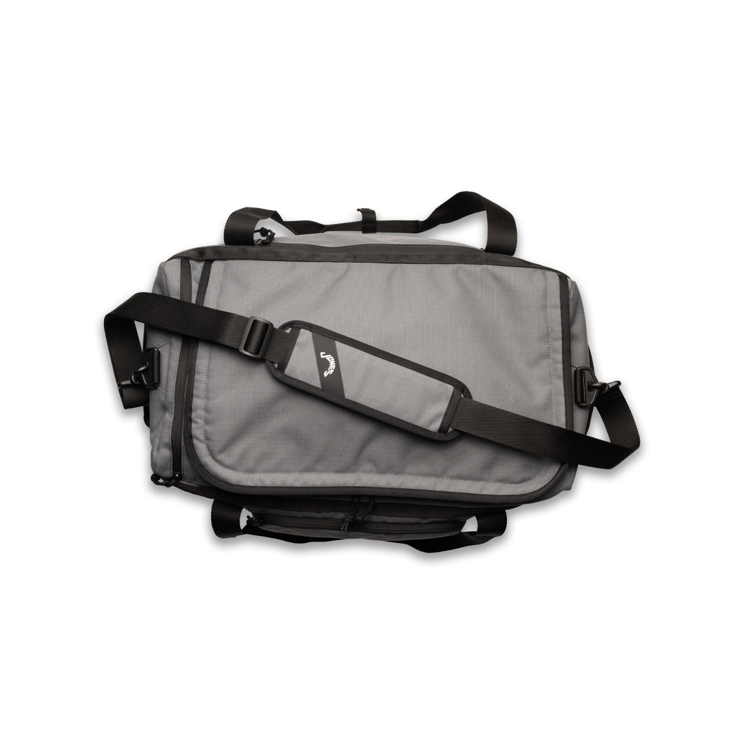 Scout Duffle - Charcoal – Jones Golf Bags