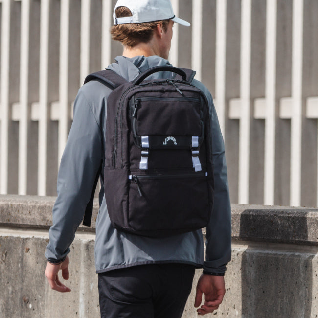 ☆新品☆ JONES リュック　ゴルフ　Backpack 日本未入荷【JONES GOLF】A2 Backpack R Sienna リュック ゴルフ