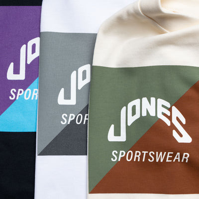 Sportswear Square Patch Tee Shirt - Le Creme